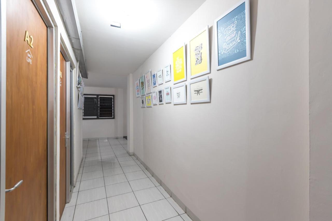 Maminoti Syariah Residence Mitra Reddoorz Bogor Esterno foto