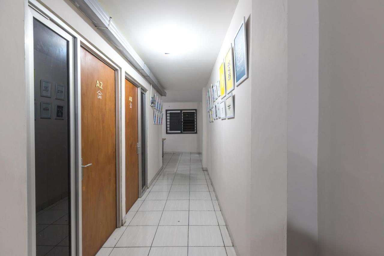 Maminoti Syariah Residence Mitra Reddoorz Bogor Esterno foto