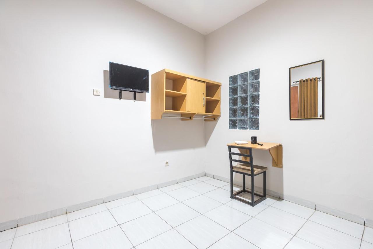 Maminoti Syariah Residence Mitra Reddoorz Bogor Esterno foto